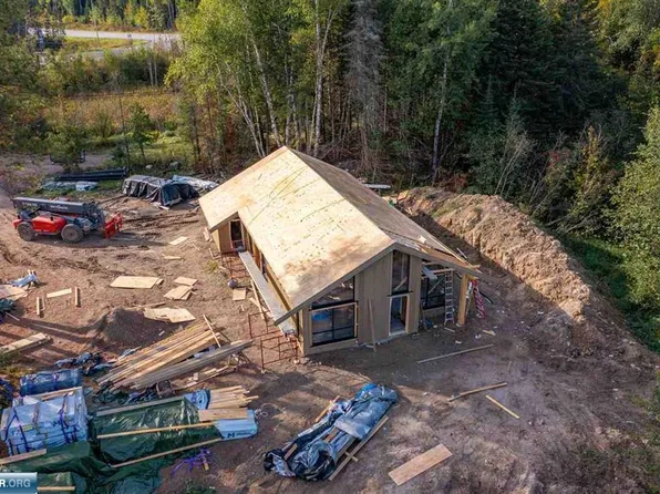 125 Marjo Dr, Tower, MN 55790