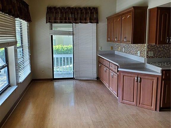 5th image of 8994 Baywood Park Dr