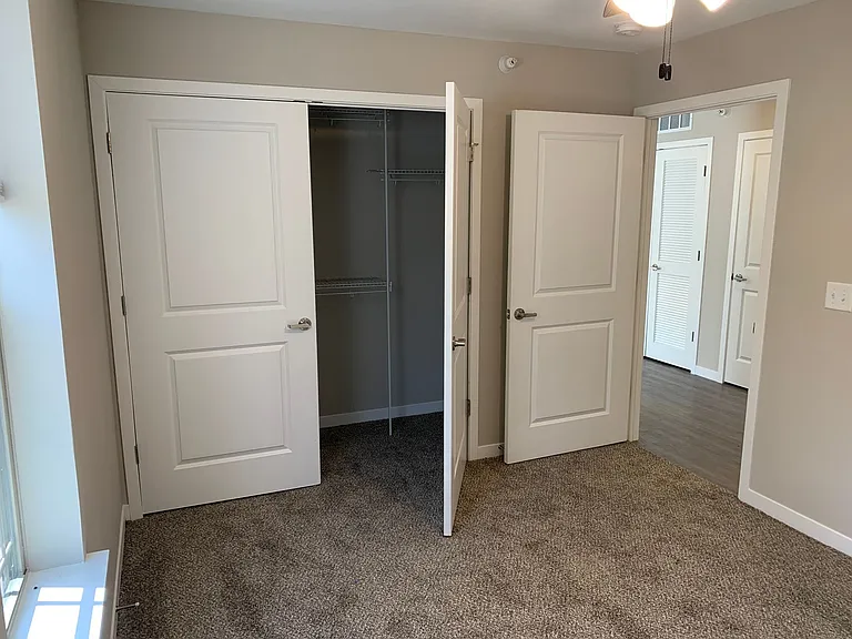 Cypress Ridge Apartments — Photo 31