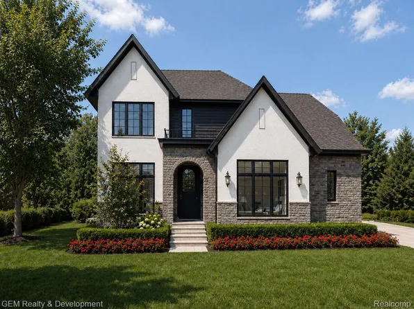509 Randolph St, Northville, MI 48167