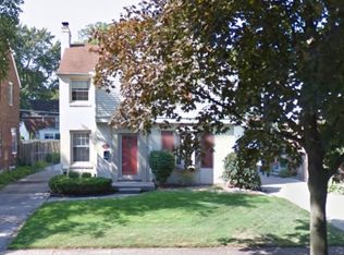 429 McKinley Ave, Grosse Pointe Farms, MI 48236