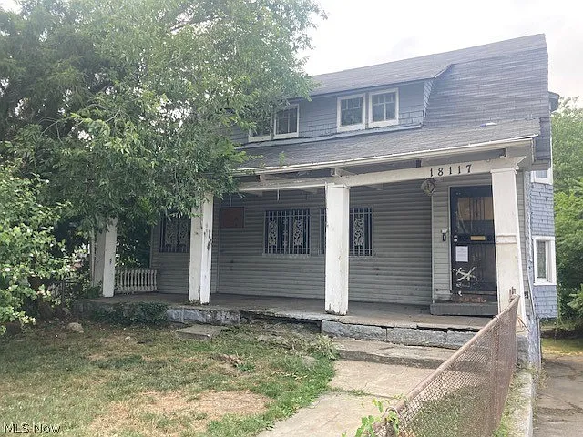 18117 Euclid Ave photo 1