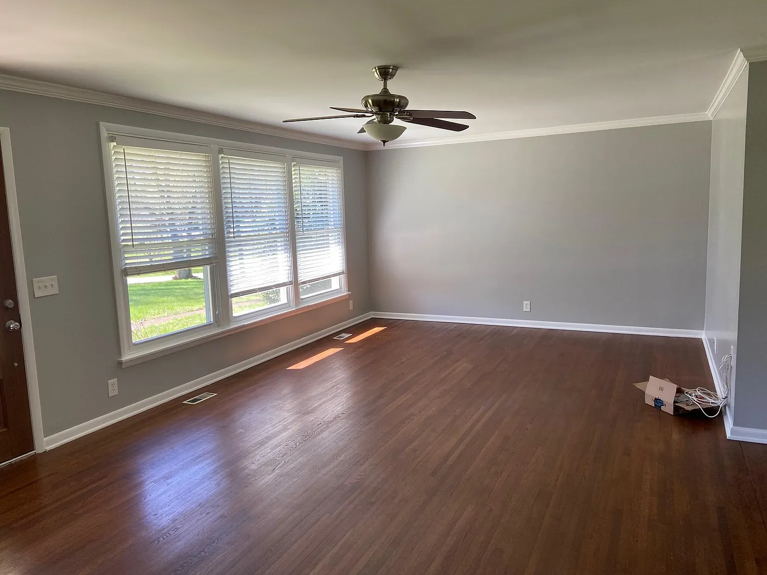 3 bed, 1665 sqft, $3,200 — Photo 4