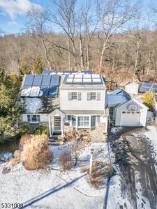 37 Brook Rd, New Providence, NJ, 07974