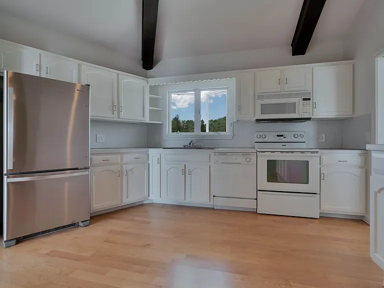 28 Surf Point Rd — Photo 16