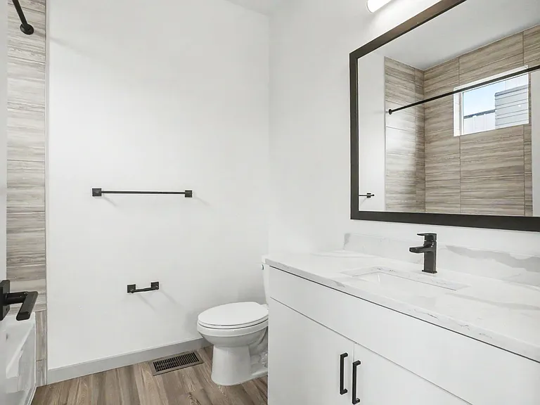 University Hills Townhomes — Photo 96