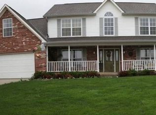 195 Chapman Cir, Greenfield, IN 46140