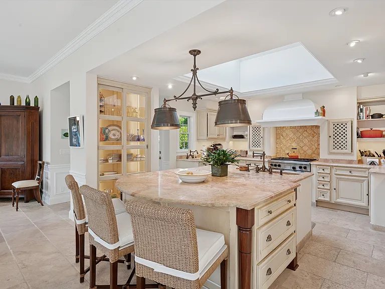 31 Terry Ct — Photo 25