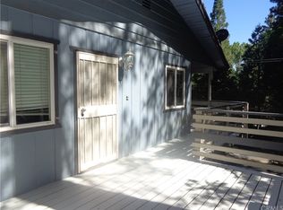 22795 Waters Dr, Crestline, CA 92325