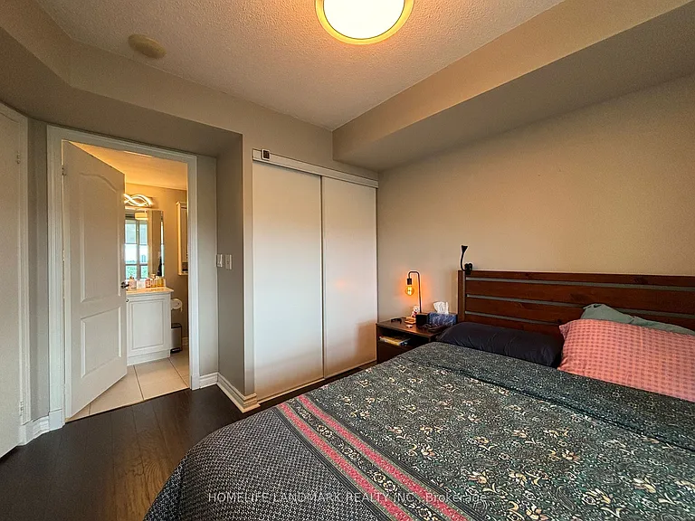17 Barberry Pl #1611 — Photo 13