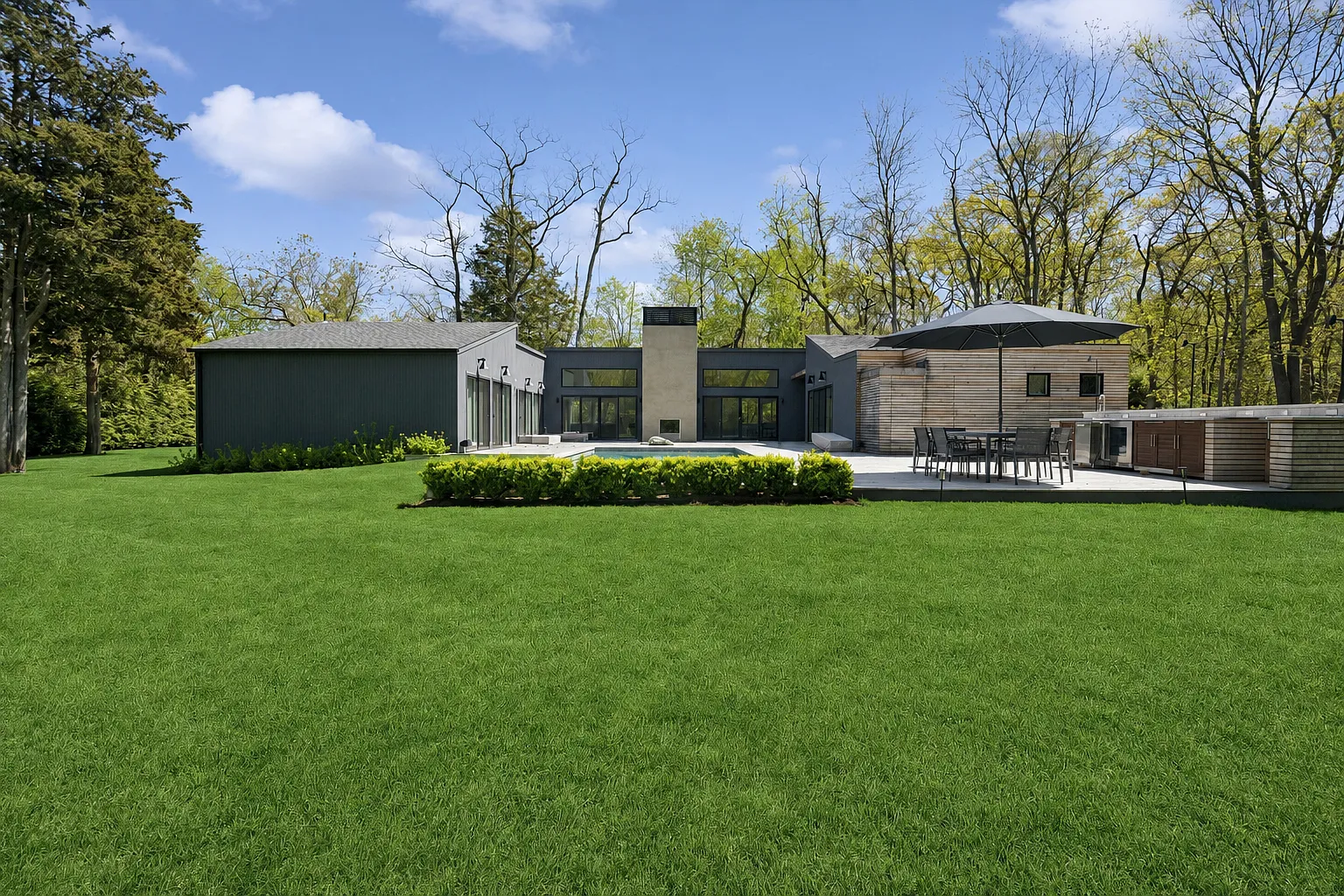 Completely Renovated Sag Harbor Home — Photo 1