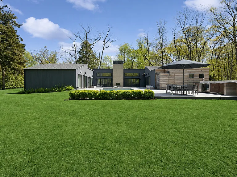 2406 Noyac Rd — Photo 1
