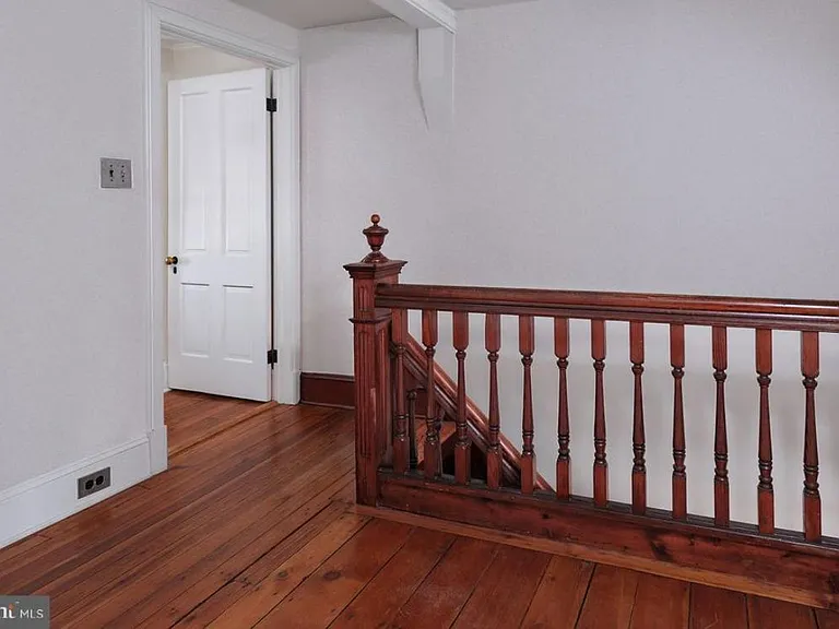 21 Maclean St — Photo 11