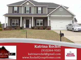 162 Red Oak Ct, Raeford, NC 28376