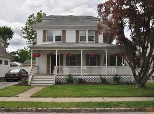 22 Franklin Pl, Morris Plains, NJ 07950