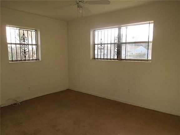 5th image of 18511 NW 10th Ave