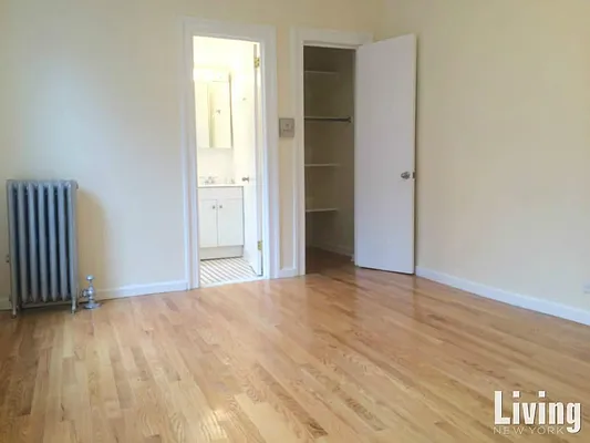 Rented by Living New York | media 22