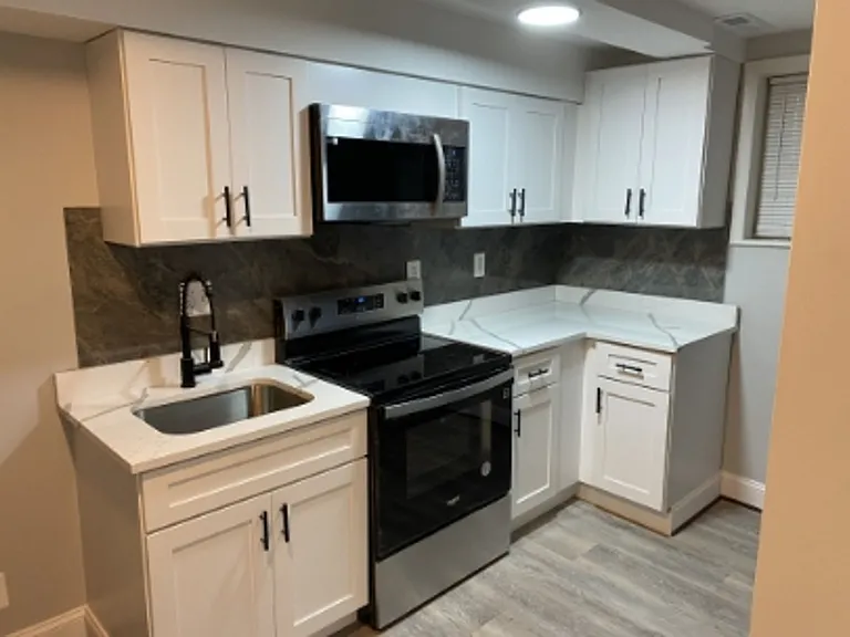 2501 Linden Ave #2B — Photo 22
