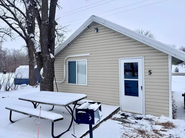 27621 County Highway 83 #5, Battle Lake, MN 56515