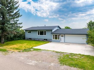 118 3rd St S, Cascade, MT 59421