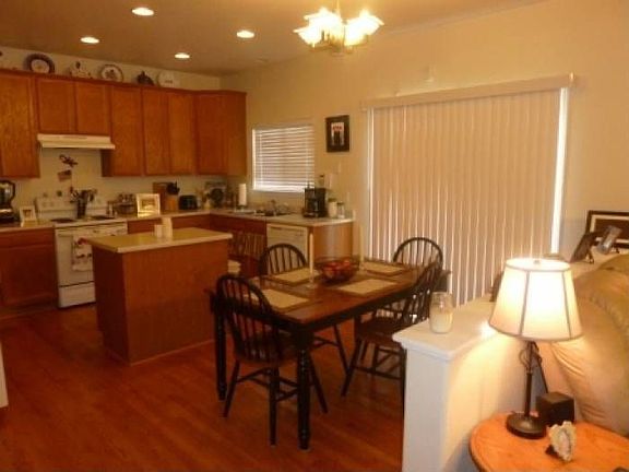 Kitchen with island
