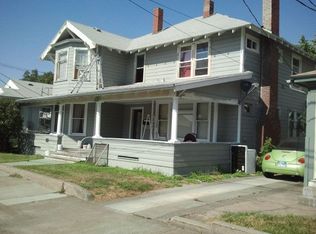 256 SW 4th St APT A, Pendleton, OR 97801