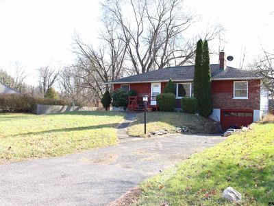 27 Asprion Rd, Glenmont, NY, 12077