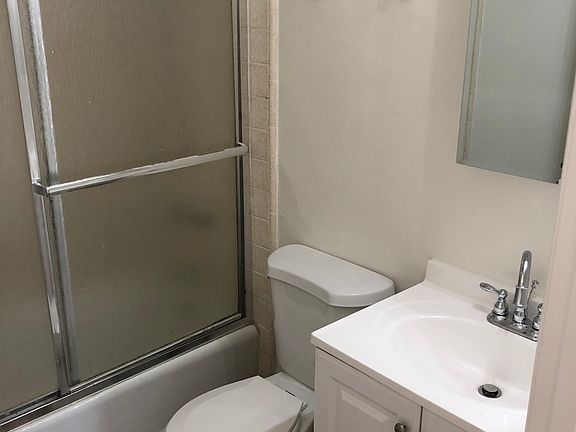 2nd image of 1319 Idaho Ave #6