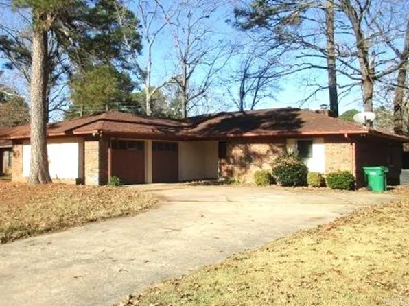 1501 Blackhawk Ridge Ln, Pine Bluff, AR 71603