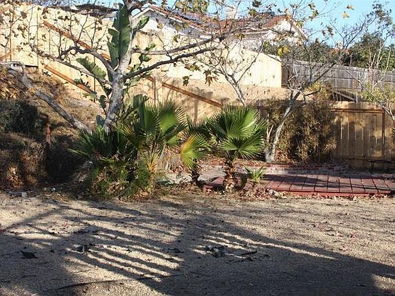 3rd image of 7620 Northrup Dr