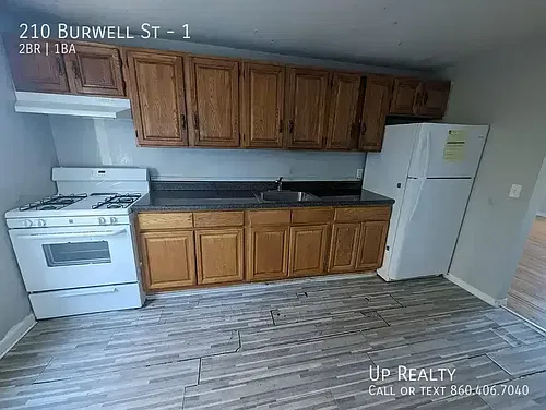 210 Burwell St #1 Photo 1