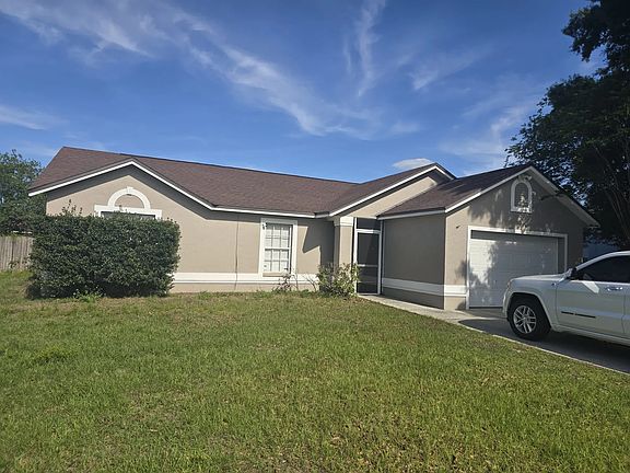 4th image of 5118 Martinique Dr