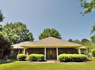 164 Carr Vista Rd, Tupelo, MS 38801