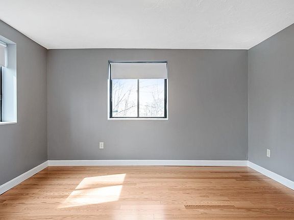 5th image of 24 South St Unit 102