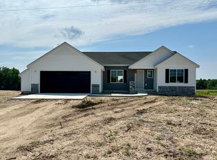 15833 Trenton Ave NE, Cedar Springs, MI 49319