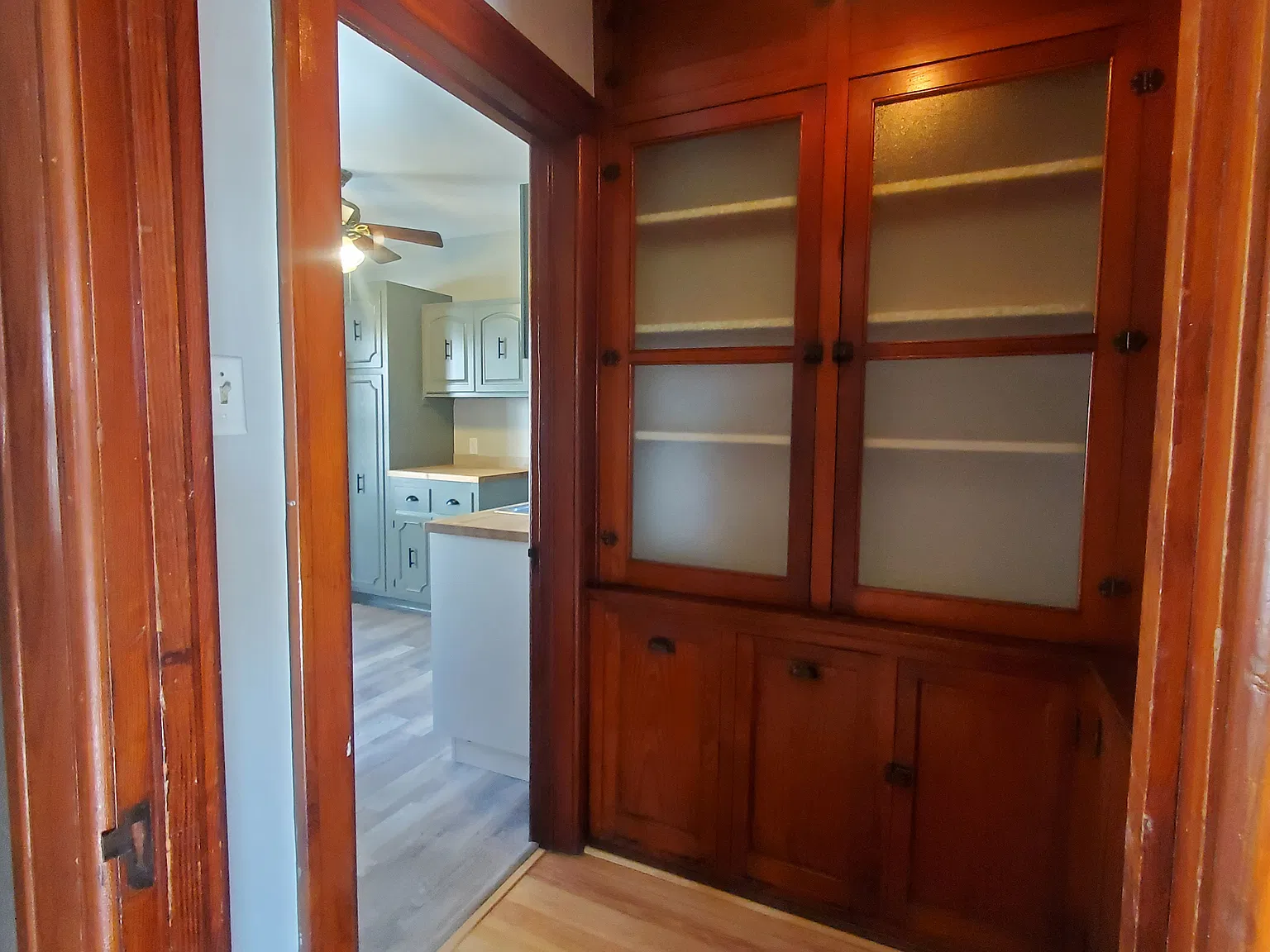 3 bed, 1000 sqft, $1,150 — Photo 3
