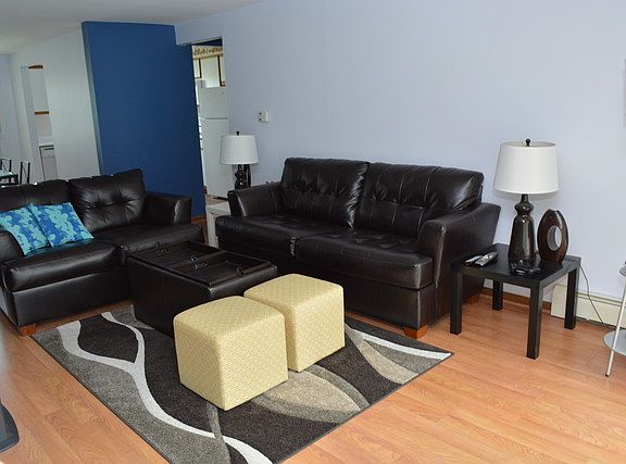 2nd image of 6567 N Harlem Ave APT 2E