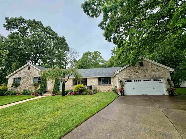 23 Georgetown Ct, Linwood, NJ 08221