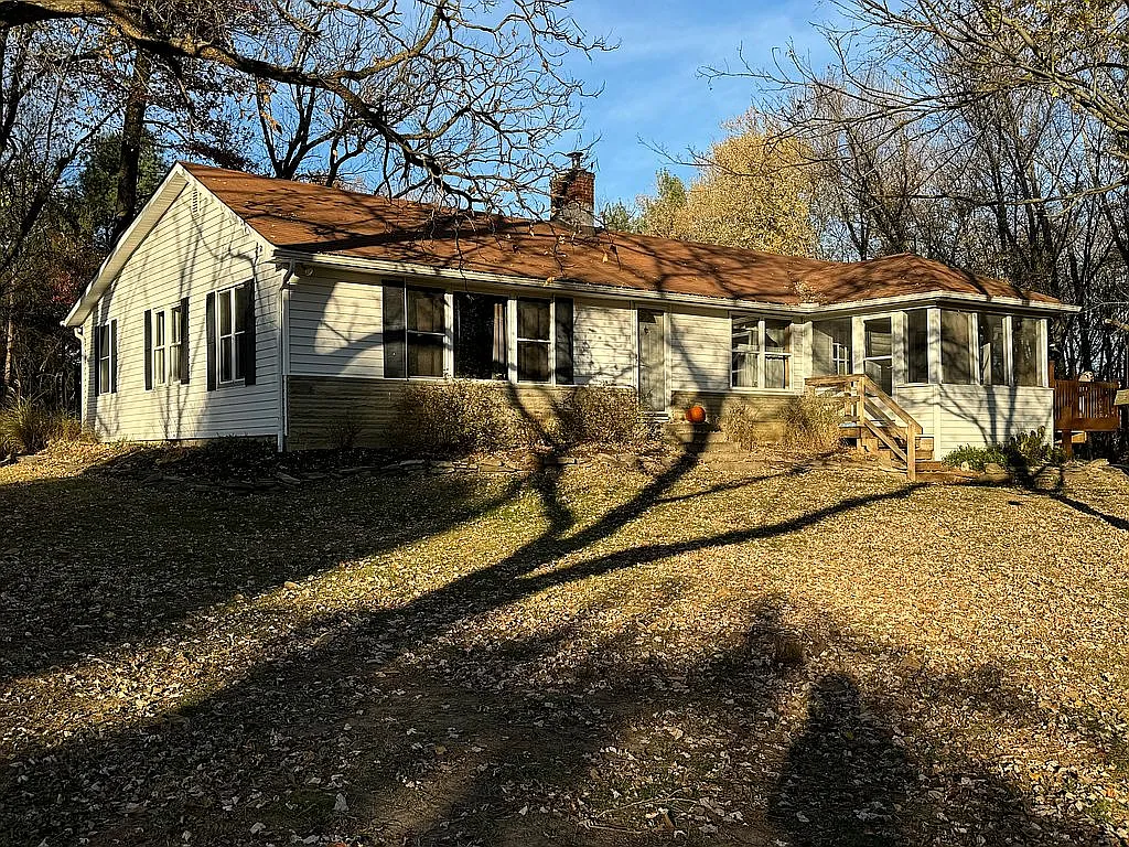 5385 Miller Paul Rd photo 1