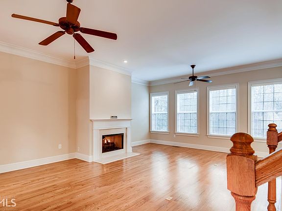 5th image of 3633 Ashford Creek Dr