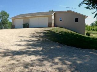 20820 Polk Ave, Hastings, MN 55033