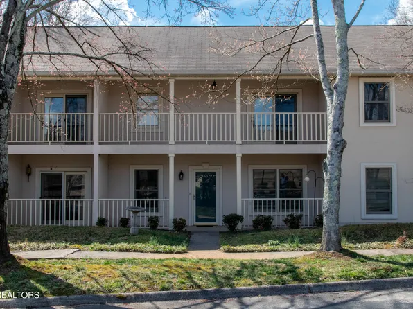 8602 Old Carriage Ct, Knoxville, TN 37923