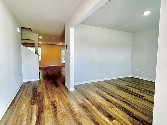 2nd image of 3059 Heritage Plantation Blvd #1