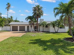 109 13th St, Belleair Beach, FL 33786