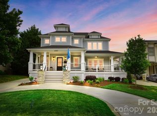 2501 Marshall Pl, Charlotte, NC 28203