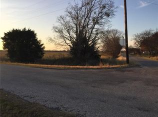 Na Crisp Road, Ennis, TX 75119