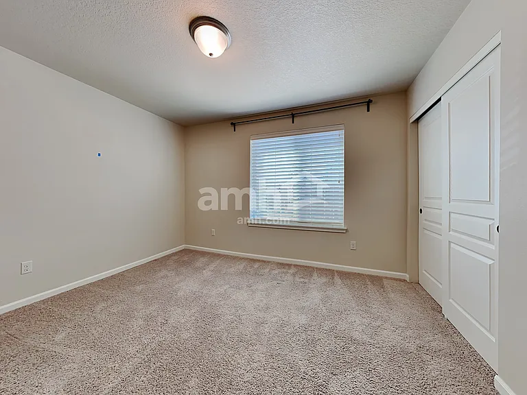 3208 NE 75th Way — Photo 16