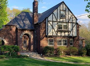 727 Merriman Rd, Akron, OH 44303