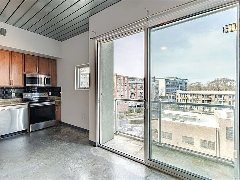620 Glen Iris Dr NE #501 — Photo 48