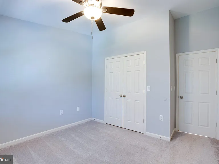 2914 Oakton Crest Pl — Photo 40
